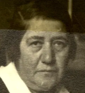 Anna Heidtmann-Bacharach - Portrait